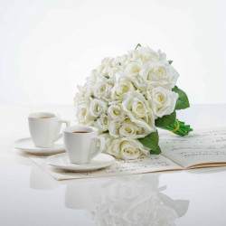 Elegantná kytička z ruží VIERA biela